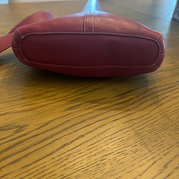 Authentic Coach Crossbody - Picture 2 of 7